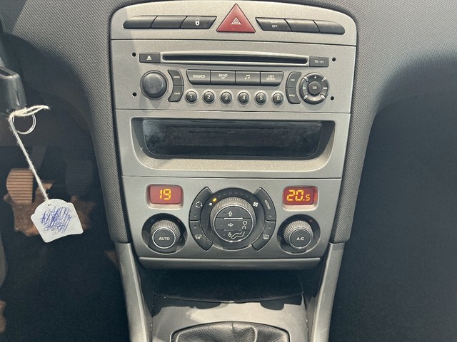 Peugeot 308 1.6 VTi Access 88 kW (120 CV)