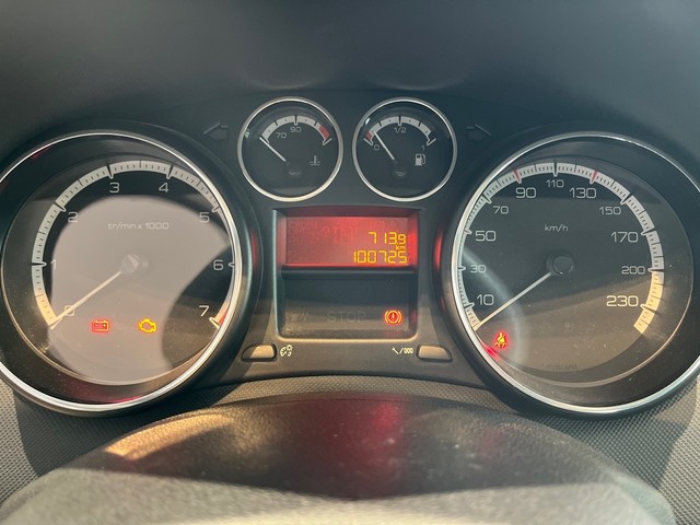 Peugeot 308 1.6 VTi Access 88 kW (120 CV)