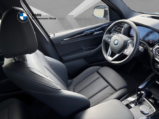 BMW X3 xDrive20d color Blanco. Año 2024. 140KW(190CV). Diésel. En concesionario BMW Avilcar Ávila de Ávila
