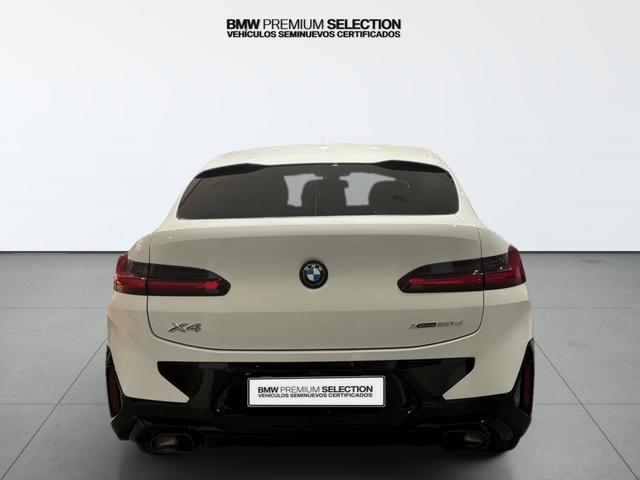BMW X4 xDrive20d color Blanco. Año 2024. 140KW(190CV). Diésel. En concesionario Automotor Premium Marbella - Málaga de Málaga