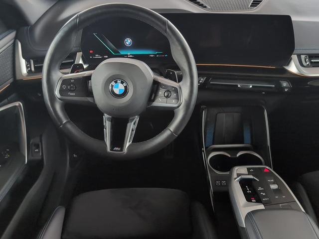 BMW X1 sDrive20i color Blanco. Año 2023. 125KW(170CV). Gasolina. En concesionario Automotor Premium Viso - Málaga de Málaga