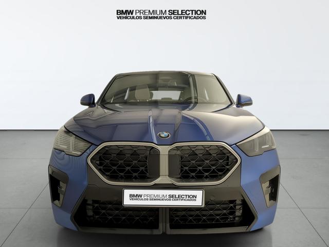 BMW X2 sDrive20i color Azul. Año 2024. 125KW(170CV). Gasolina. En concesionario Automotor Premium Marbella - Málaga de Málaga