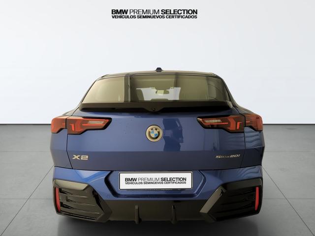 BMW X2 sDrive20i color Azul. Año 2024. 125KW(170CV). Gasolina. En concesionario Automotor Premium Marbella - Málaga de Málaga