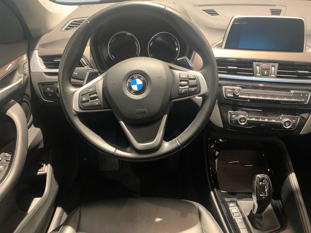 BMW X1 sDrive18d color Gris. Año 2019. 110KW(150CV). Diésel. En concesionario Automotor Premium Viso - Málaga de Málaga