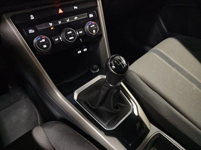 Volkswagen T-Roc Advance 1.0 TSI 81 kW (110 CV)