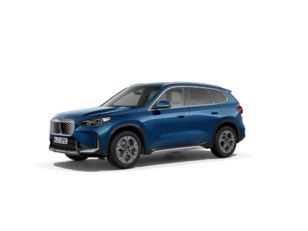 Fotos de BMW iX1 eDrive20 color Azul. Año 2024. 150KW(204CV). Eléctrico. En concesionario Motri Motor Jaén de Jaén