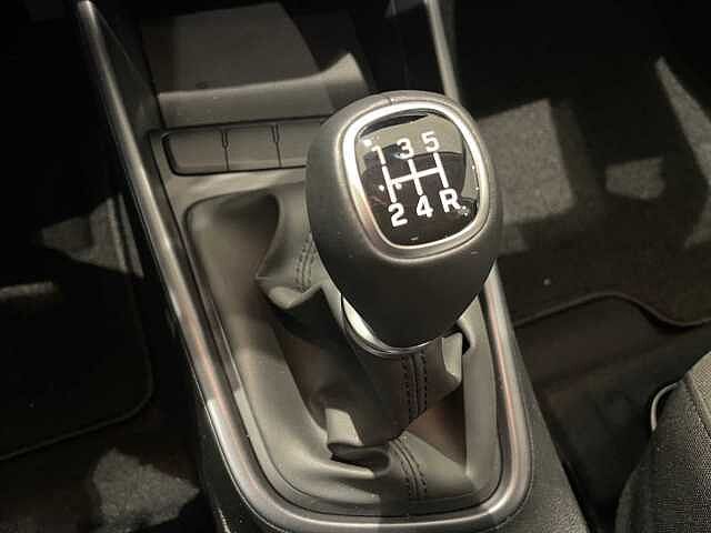 Hyundai Bayon 1.2 MPI - 15