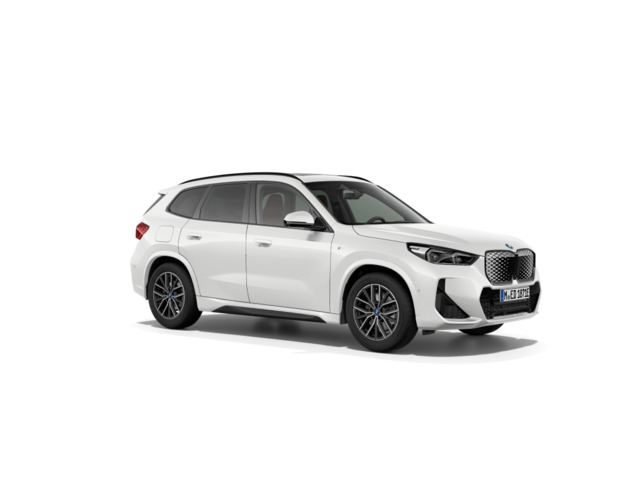 BMW iX1 eDrive20 color Blanco. Año 2024. 150KW(204CV). Eléctrico. En concesionario Motri Motor Jaén de Jaén