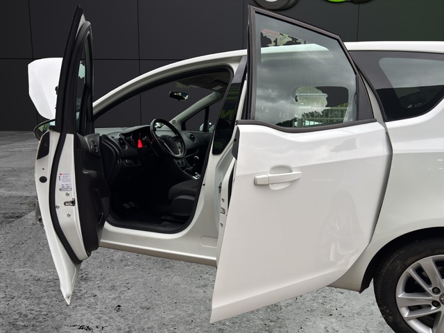 Opel Meriva 1.4 NEL Selective 88 kW (120 CV)