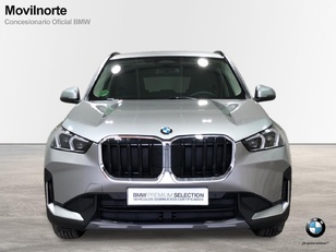Fotos de BMW X1 sDrive18d color Gris Plata. Año 2024. 110KW(150CV). Diésel. En concesionario Movilnorte El Plantio de Madrid