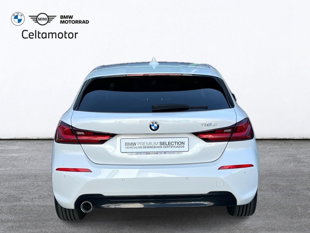 BMW Serie 1 116d color Blanco. Año 2021. 85KW(116CV). Diésel. En concesionario Celtamotor Vigo de Pontevedra