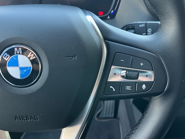 BMW Serie 1 116d color Blanco. Año 2021. 85KW(116CV). Diésel. En concesionario Celtamotor Vigo de Pontevedra