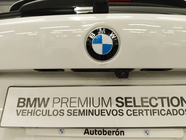 BMW Serie 3 318d Touring color Blanco. Año 2022. 110KW(150CV). Diésel. En concesionario Autoberón de La Rioja