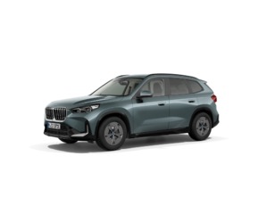 Fotos de BMW iX1 xDrive30 color Verde. Año 2023. 230KW(313CV). Eléctrico. En concesionario Barcelona Premium -- GRAN VIA de Barcelona