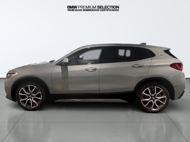 BMW X2 sDrive18d color Gris. Año 2022. 110KW(150CV). Diésel. En concesionario Automotor Premium Viso - Málaga de Málaga