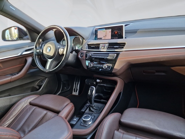 BMW X2 sDrive18d color Gris. Año 2022. 110KW(150CV). Diésel. En concesionario Automotor Premium Viso - Málaga de Málaga