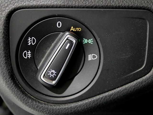 Volkswagen Golf Advance 1.5 TSI Evo 96 kW (130 CV) DSG
