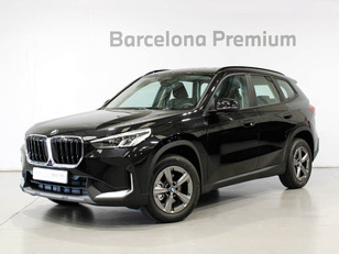Fotos de BMW X1 sDrive18d color Negro. Año 2025. 110KW(150CV). Diésel. En concesionario Barcelona Premium -- GRAN VIA de Barcelona