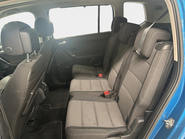 Volkswagen Touran Advance 1.5 TSI 110 kW (150 CV)