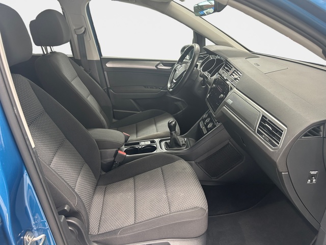 Volkswagen Touran Advance 1.5 TSI 110 kW (150 CV)