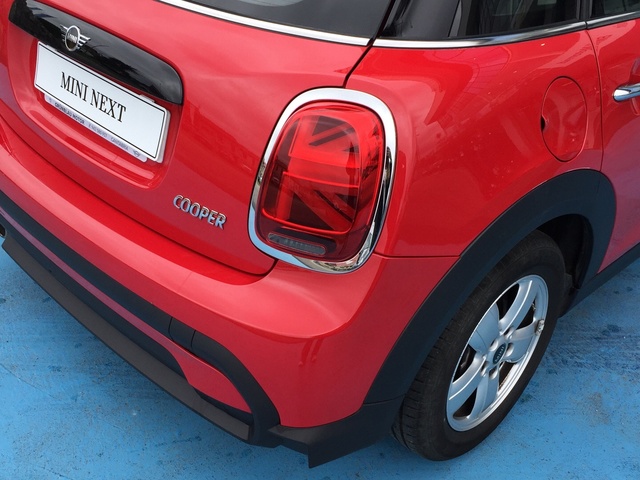fotoG 18 del MINI MINI 5 Puertas Cooper 100 kW (136 CV) 136cv Gasolina del 2021 en Cantabria