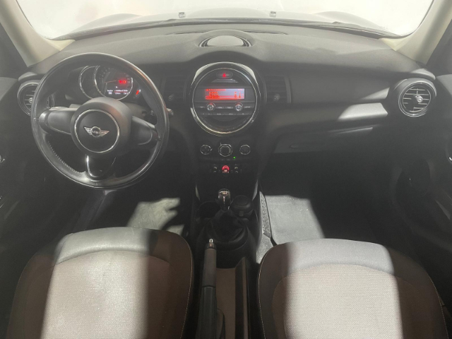 fotoG 6 del MINI MINI 5 Puertas One D 70 kW (95 CV) 95cv Diésel del 2018 en Alicante