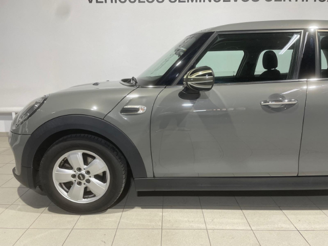 fotoG 12 del MINI MINI 5 Puertas One D 70 kW (95 CV) 95cv Diésel del 2018 en Alicante
