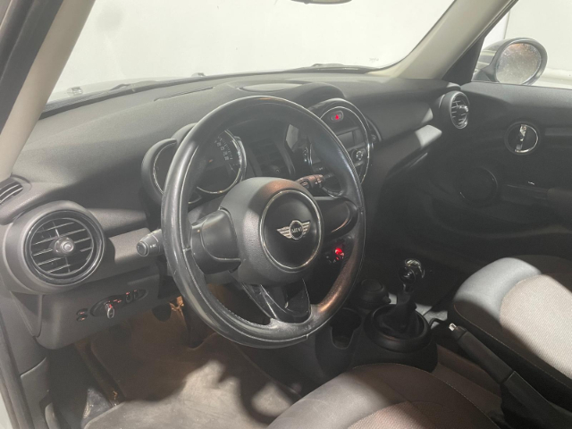 fotoG 17 del MINI MINI 5 Puertas One D 70 kW (95 CV) 95cv Diésel del 2018 en Alicante