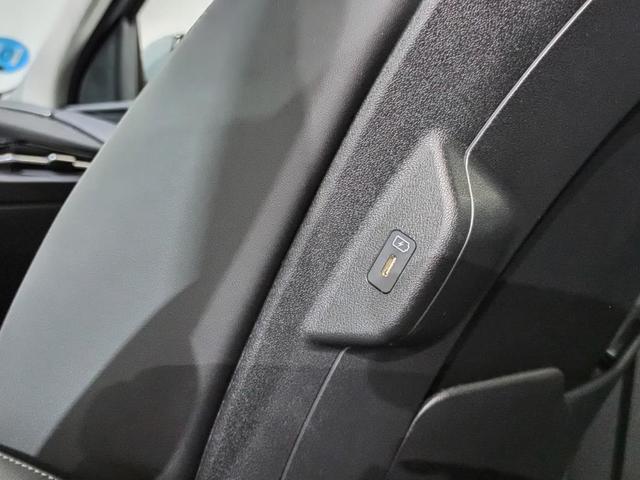 Foto 21 Kia e-Niro Emotion (Long Range) 150 kW (204 CV)