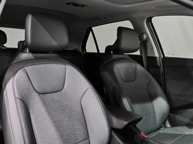 Foto 22 Kia e-Niro Emotion (Long Range) 150 kW (204 CV)