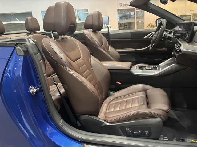 BMW Serie 4 420i Cabrio color Azul. Año 2024. 135KW(184CV). Gasolina. En concesionario Automotor Costa, S.L.U. de Almería