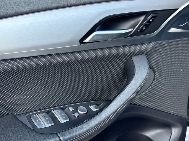 BMW X4 xDrive20d color Negro. Año 2019. 140KW(190CV). Diésel. En concesionario BMW Avilcar Ávila de Ávila