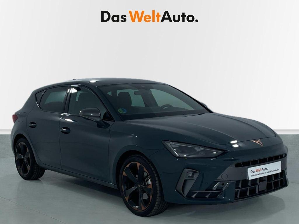 CUPRA León 1.5 eTSI en Barcelona