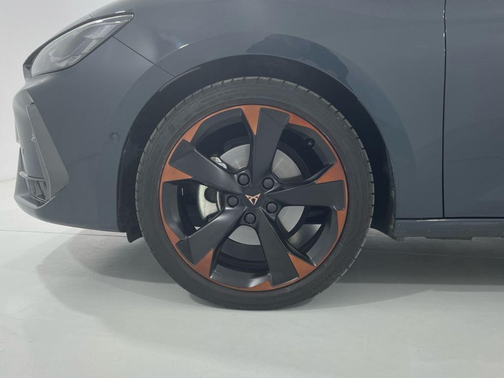CUPRA León 1.5 eTSI - 8