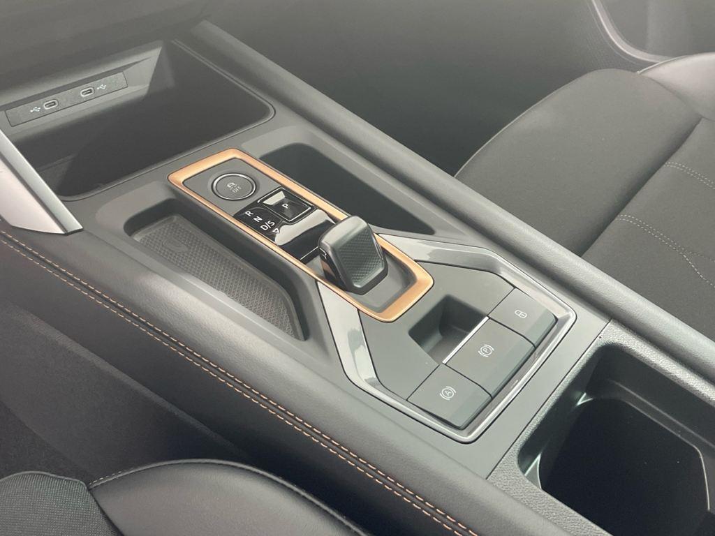 CUPRA León 1.5 eTSI - 19