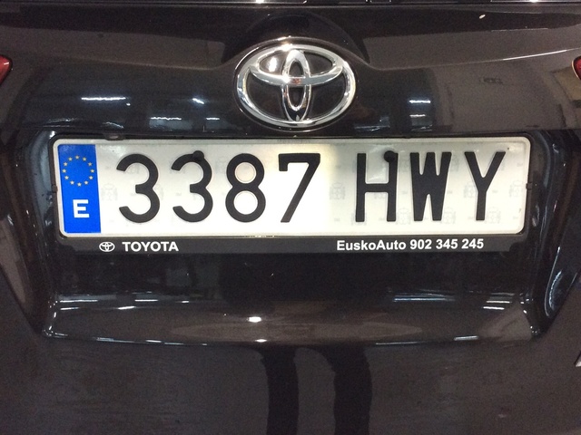 Toyota Rav4 120D Advance AWD 91 kW (124 CV)