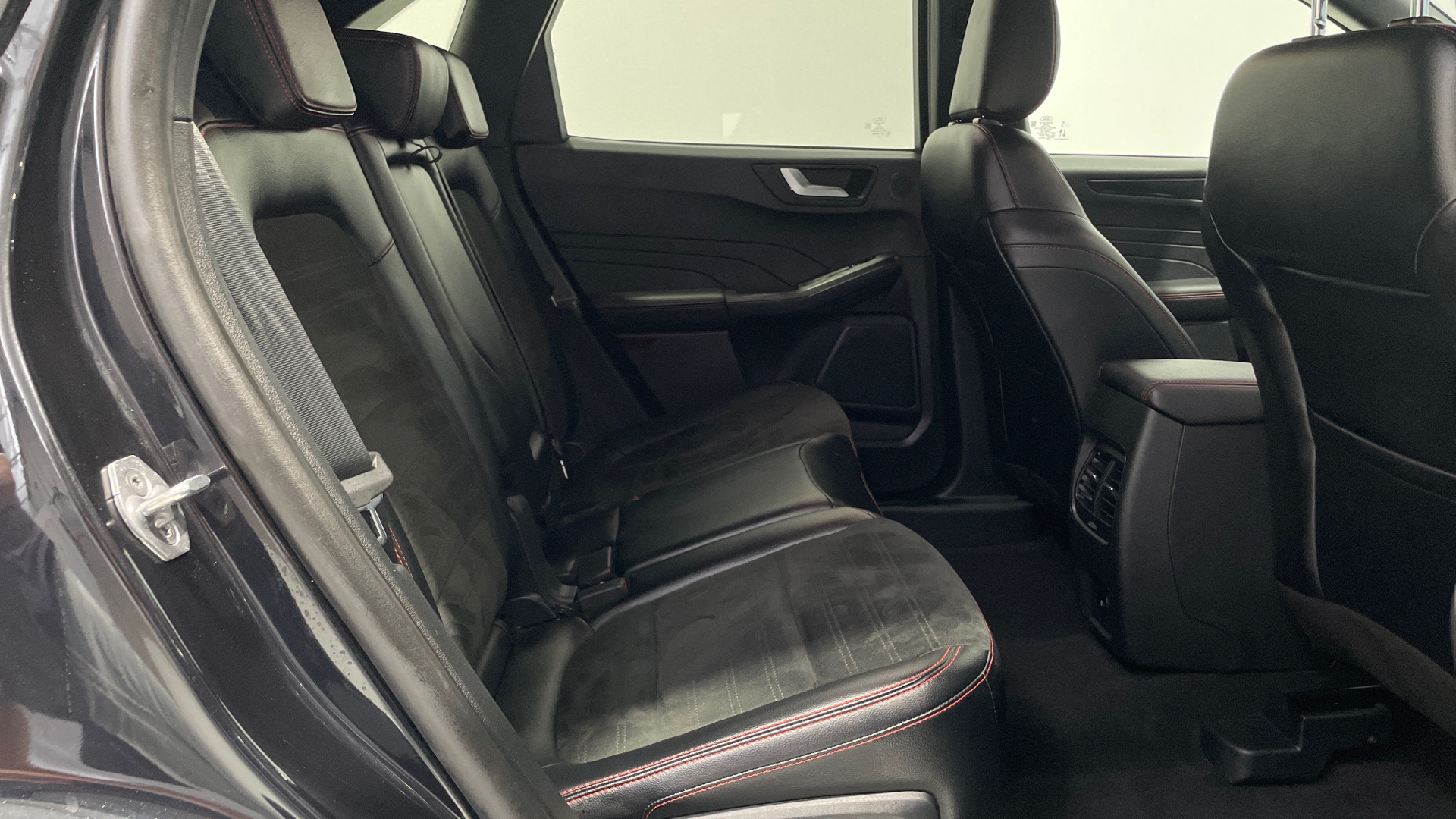 Ford Kuga 2.5 Duratec PHEV - 12