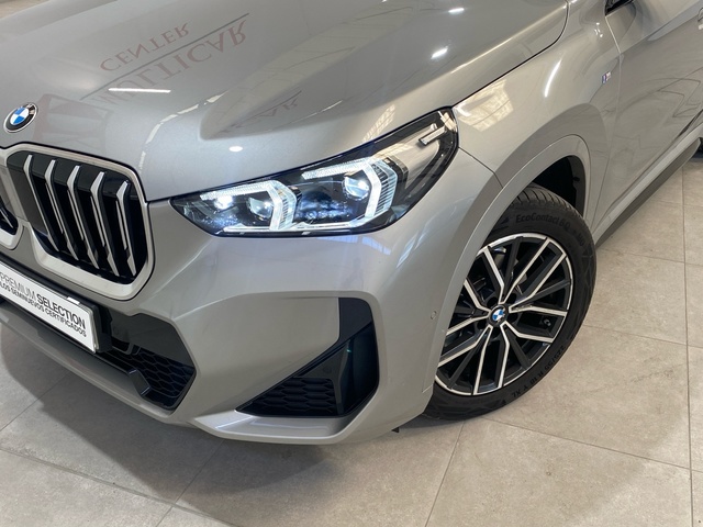 BMW X1 xDrive20d color Gris Plata. Año 2024. 120KW(163CV). Diésel. En concesionario Burgocar (Bmw y Mini) de Burgos