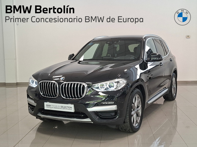 BMW X3 xDrive20d color Negro. Año 2021. 140KW(190CV). Diésel. En concesionario Automoviles Bertolin S.L. de Valencia