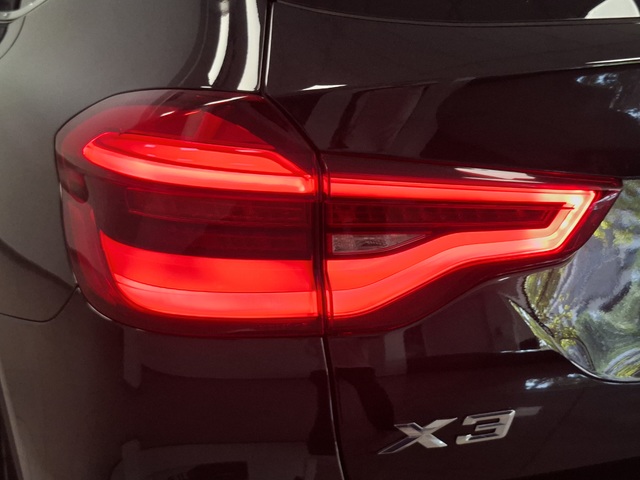 BMW X3 xDrive20d color Negro. Año 2021. 140KW(190CV). Diésel. En concesionario Automoviles Bertolin S.L. de Valencia