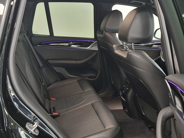 BMW X3 xDrive20d color Negro. Año 2021. 140KW(190CV). Diésel. En concesionario Automoviles Bertolin S.L. de Valencia