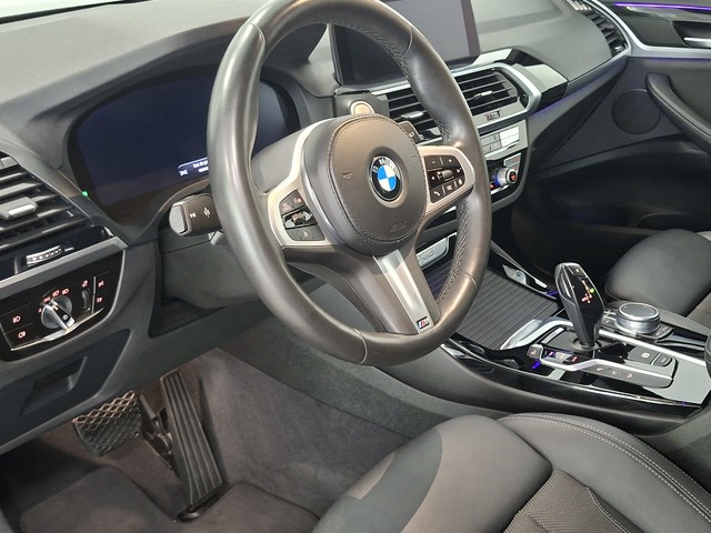 BMW X3 xDrive20d color Negro. Año 2021. 140KW(190CV). Diésel. En concesionario Automoviles Bertolin S.L. de Valencia