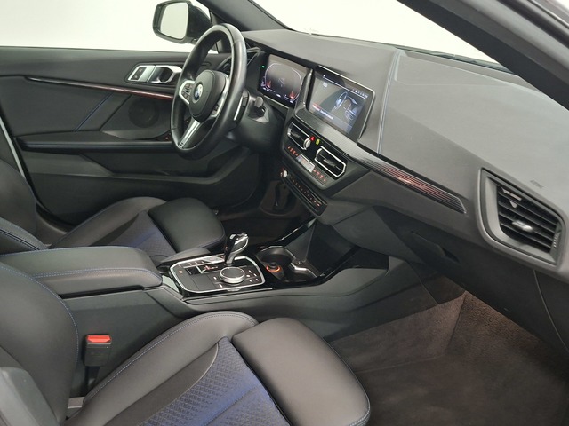 BMW Serie 2 218d Gran Coupe color Blanco. Año 2022. 110KW(150CV). Diésel. En concesionario Automoviles Bertolin S.L. de Valencia