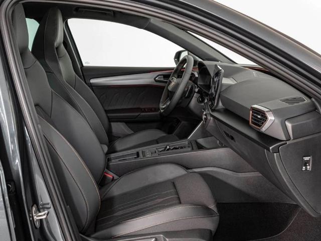 CUPRA Leon Sportstourer 2.0 TSI VZ DSG 180 kW (245 CV)