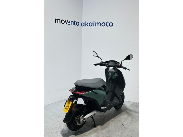 Piaggio 1 +  - 3