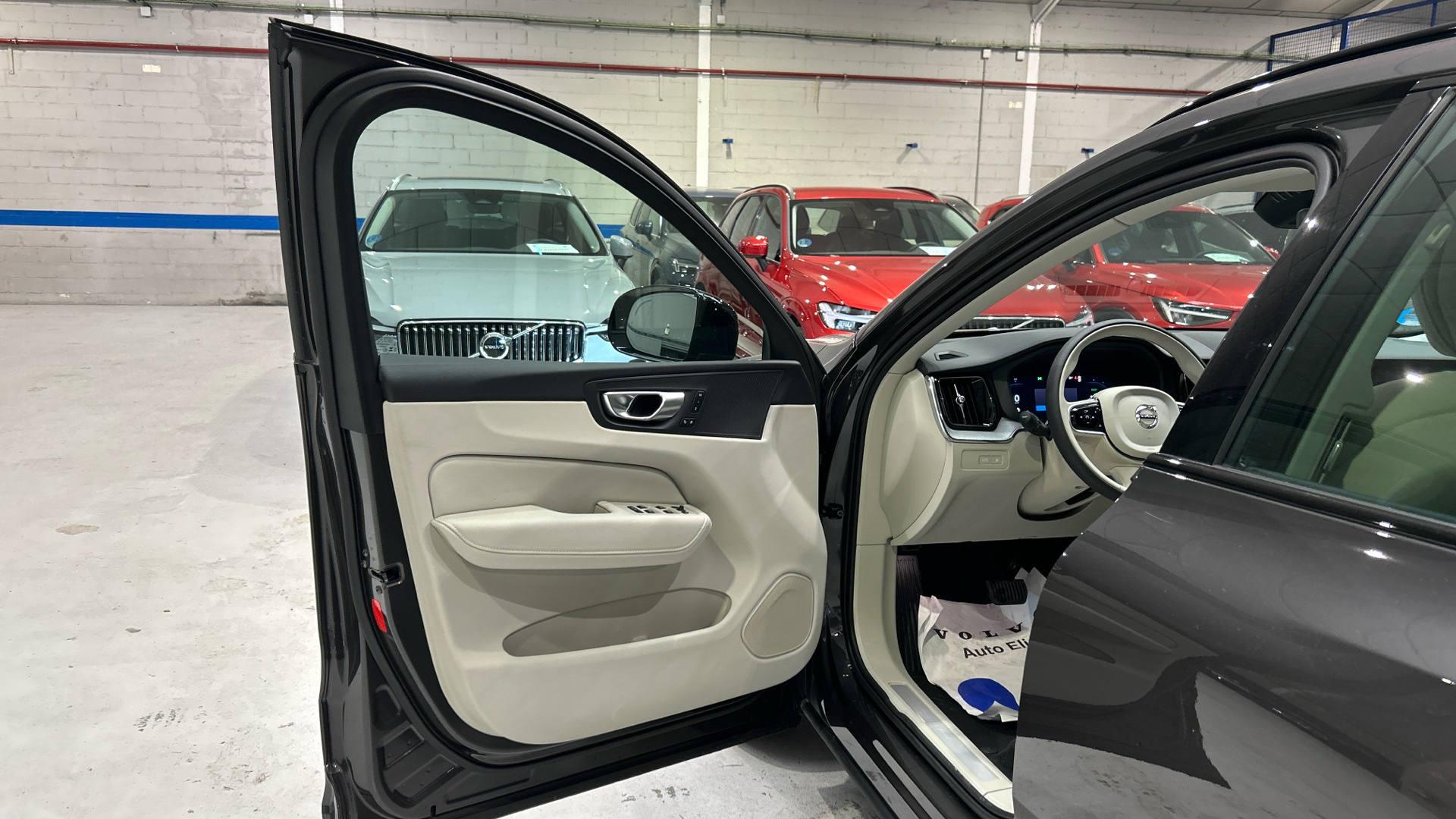 Volvo XC60 Km0 73230125 - 38 Volvo XC60 Km0 73230125 - 38