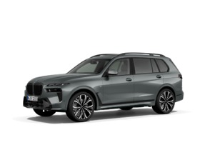 Fotos de BMW X7 xDrive40d color Gris. Año 2025. 259KW(352CV). Diésel. En concesionario Motor Munich - Terrassa - VO de Barcelona