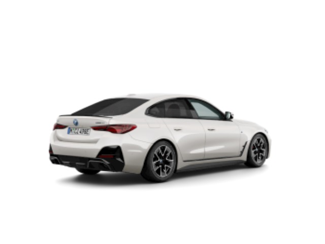 BMW i4 eDrive40 color Blanco. Año 2025. 250KW(340CV). Eléctrico. En concesionario Motor Munich - Terrassa - VO de Barcelona