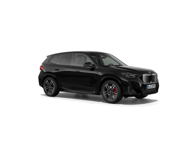 BMW iX1 xDrive30 color Negro. Año 2025. 230KW(313CV). Eléctrico. En concesionario Motor Munich - Terrassa - VO de Barcelona