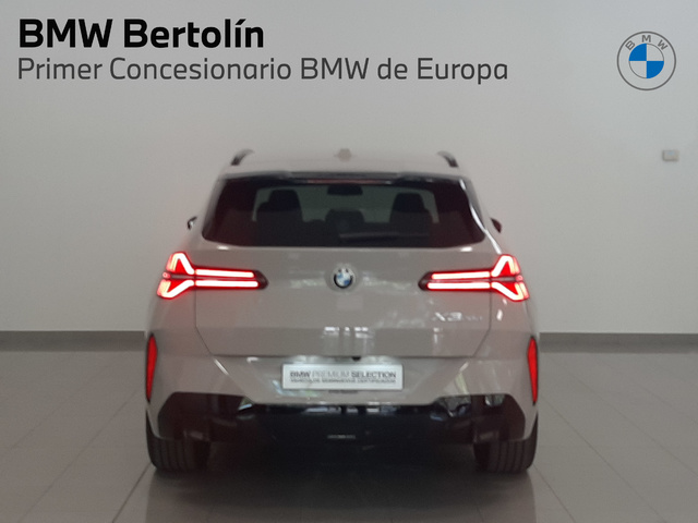 BMW X3 xDrive20d color Gris. Año 2025. 145KW(197CV). Diésel. En concesionario Automoviles Bertolin, S.L. de Valencia